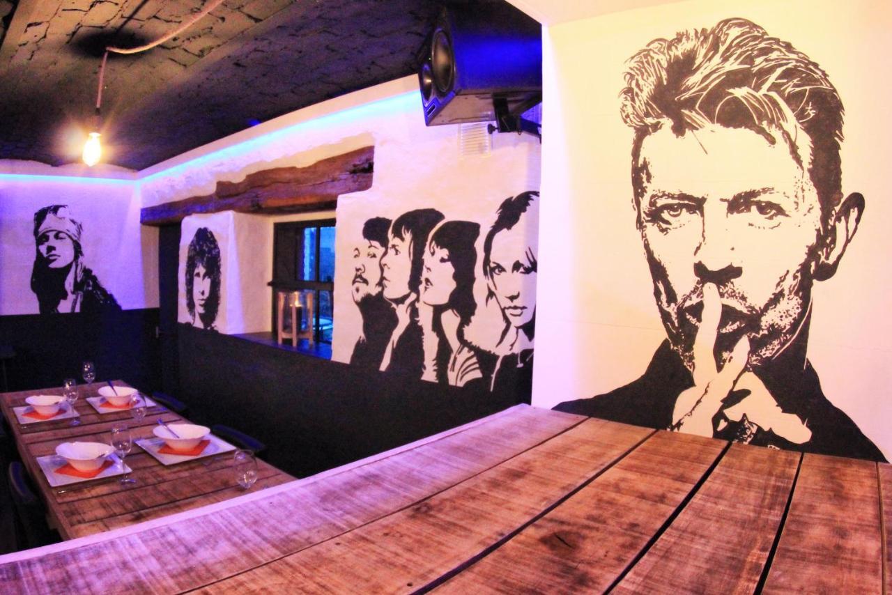B&B Music City Wibrin Eksteriør billede
