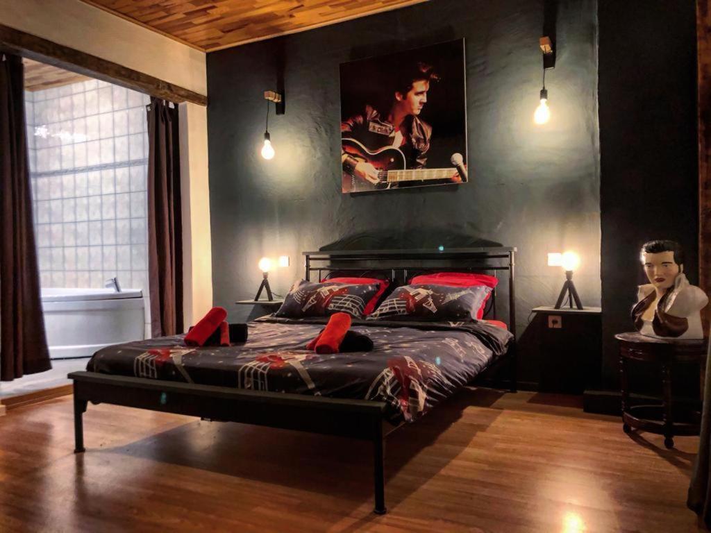 B&B Music City Wibrin Eksteriør billede
